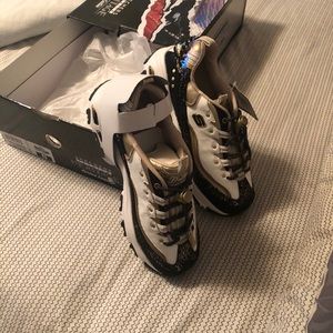 Limited edition Heritage Skechers  sneakers